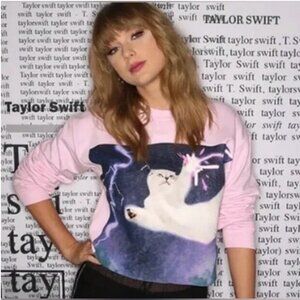 Taylor Swift Olivia Benson Pink Crop reputation merch
